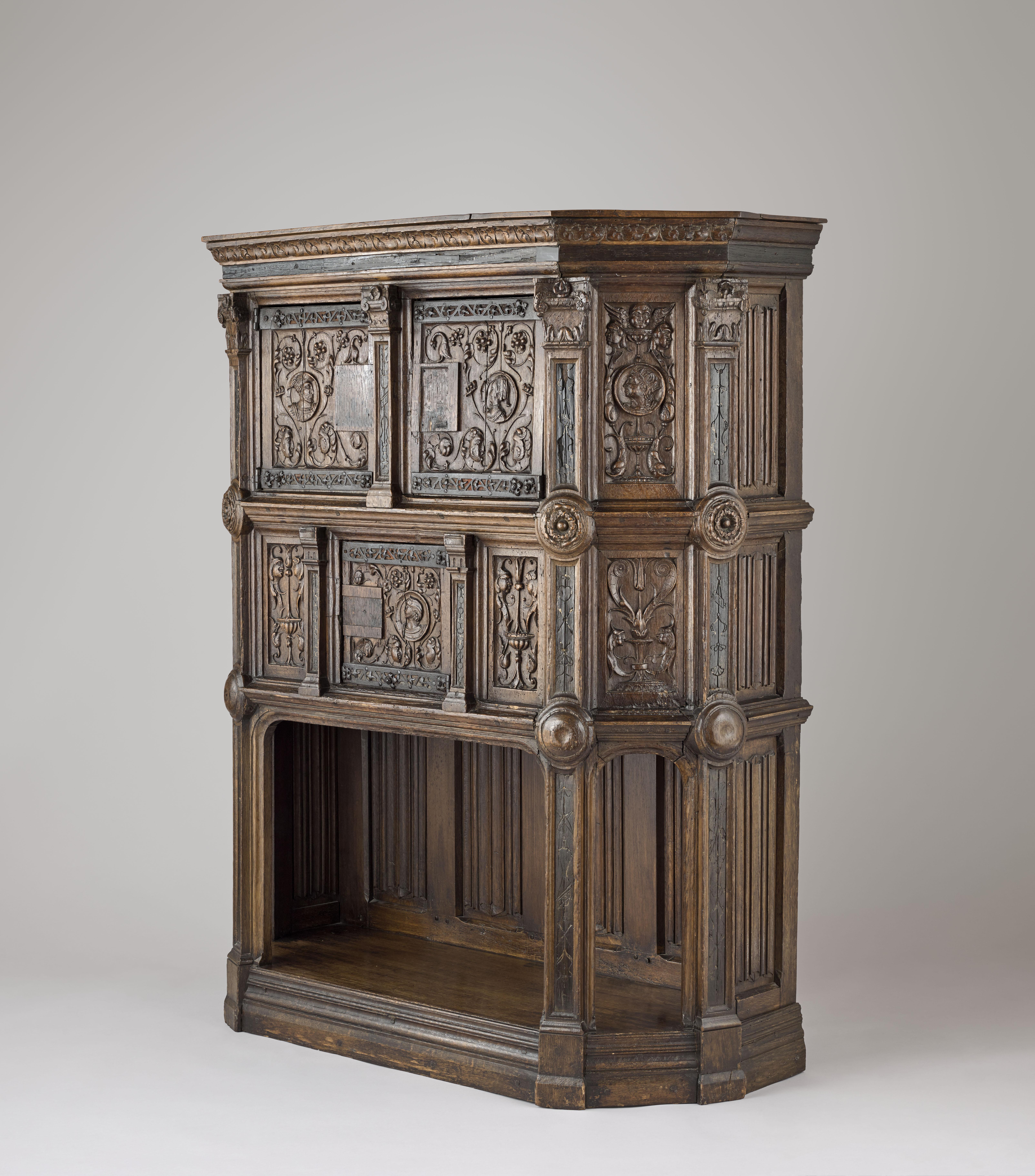 Dressoir dit « de Joinville »,
