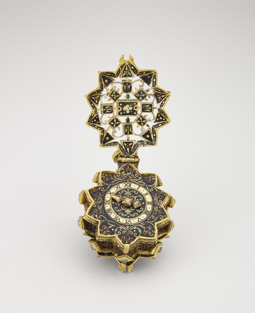 Montre en forme d’étoile à 10 branches