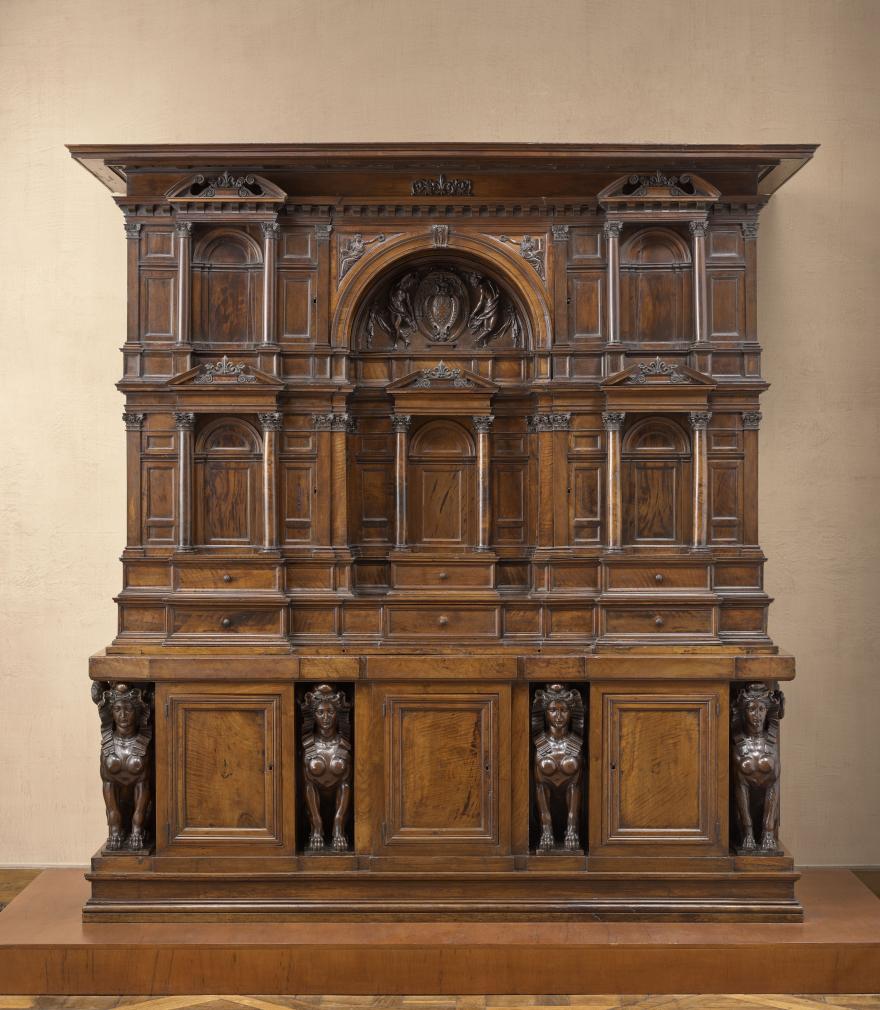 Grand cabinet Farnèse