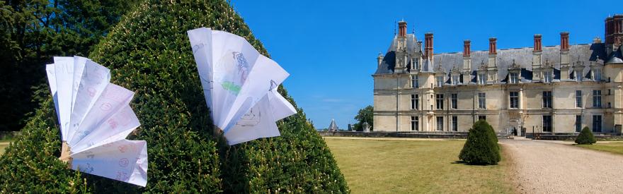 Entrée du musée avec éventail
