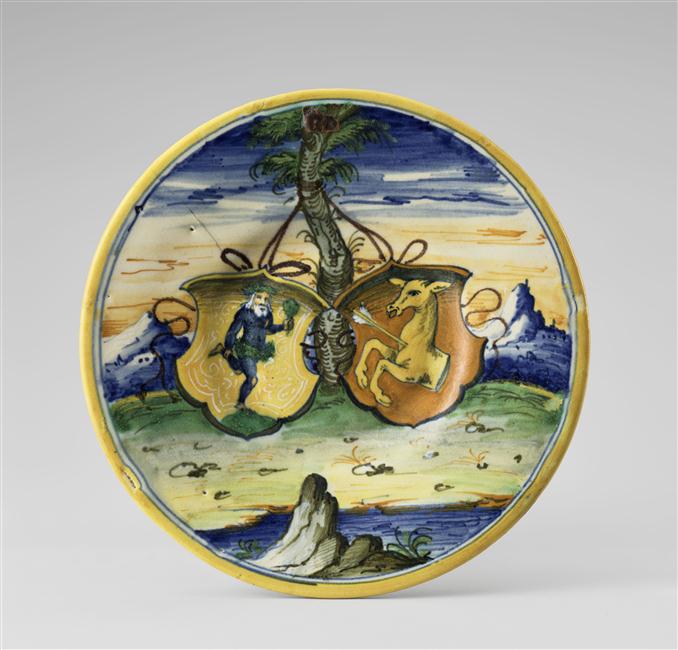 Assiette aux armes des Hopfer et Ayrer, Venise, 1560-1570