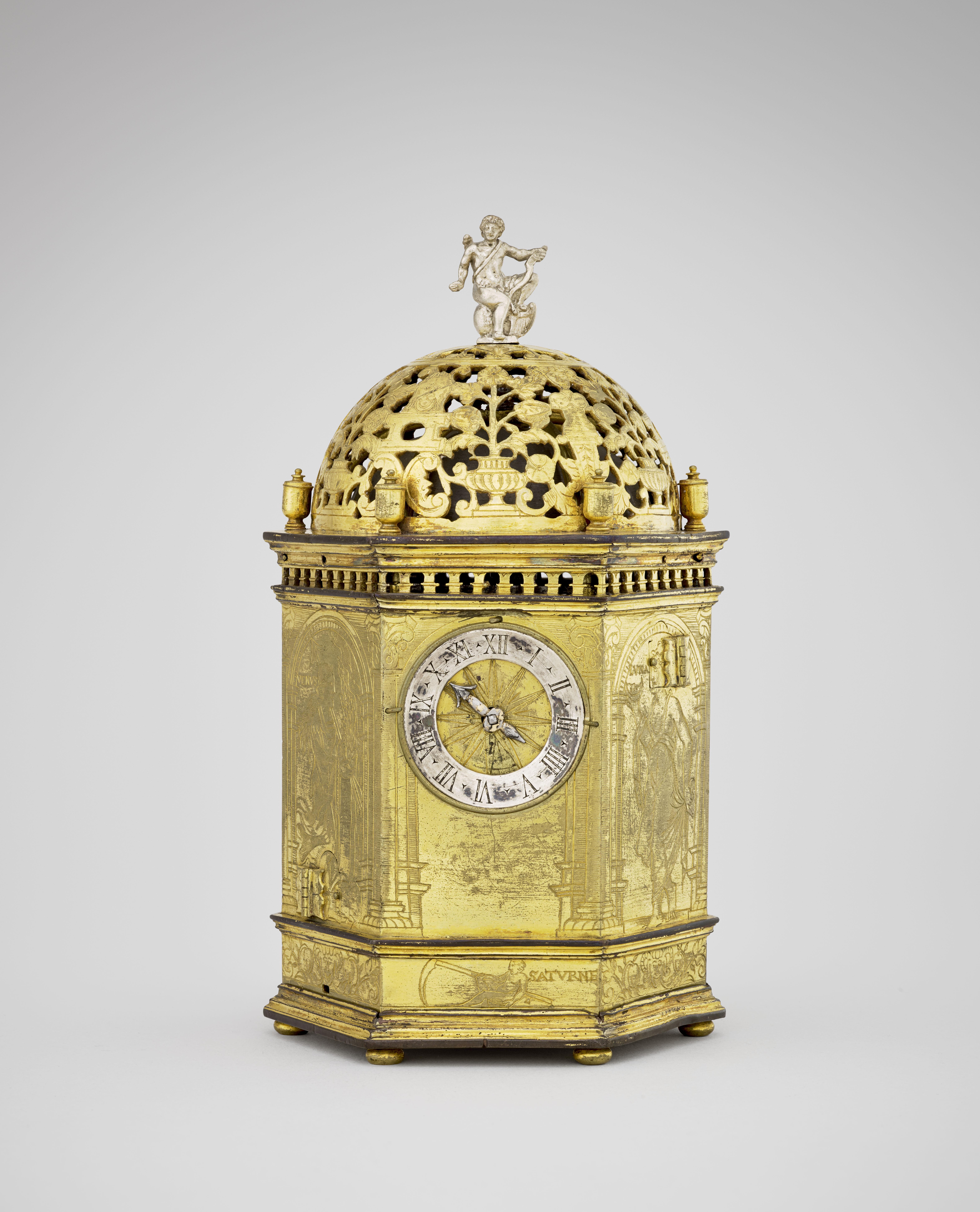 Horloge de table hexagonale en forme de tour