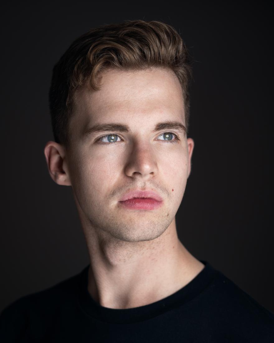 Guy Elliott - Portrait