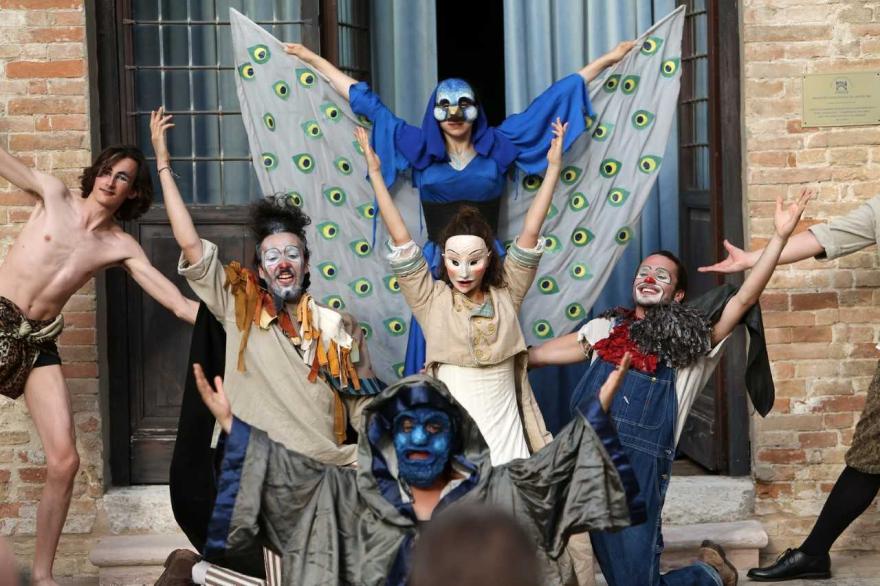 Media Name: x-les_oiseaux.jpg