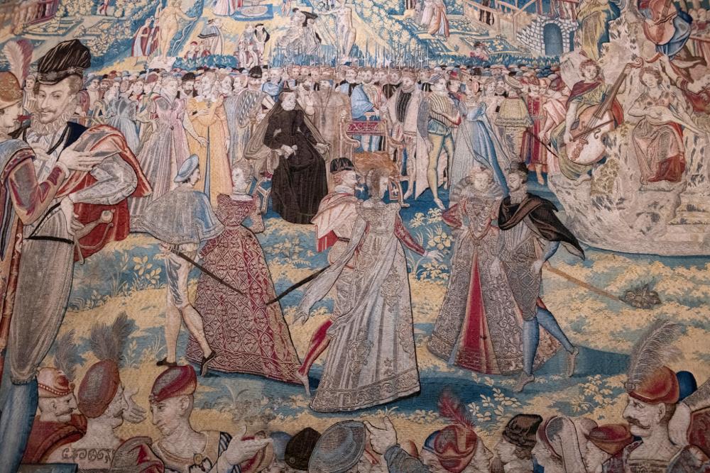 Détail tapisserie Valois_Pavane